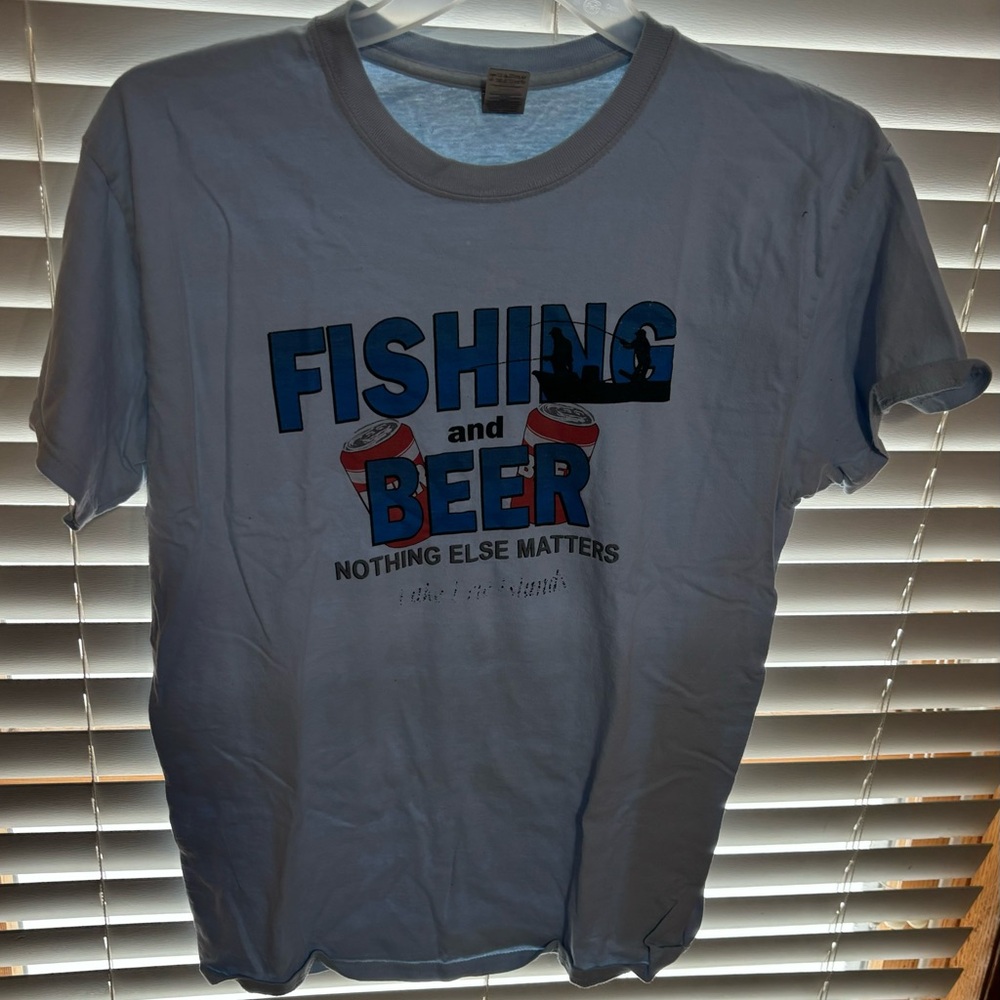 Gilden Blue Graphic Short Sleeve T-Shirt